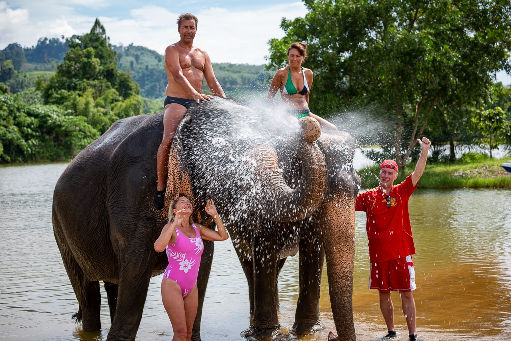 Elefanten baden - Mr. Moo Tours Khao Lak